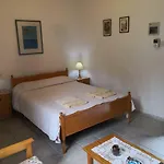 Spanos House * Goudhi