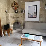 公寓 Spanos House