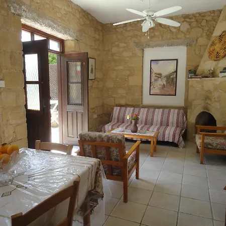 Spanos House * Goudhi