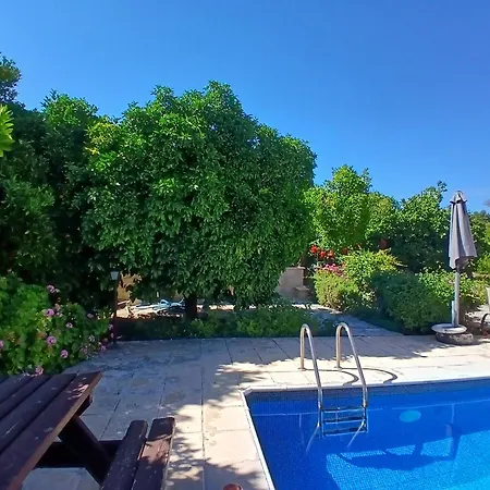 شقة Spanos House Goudhi