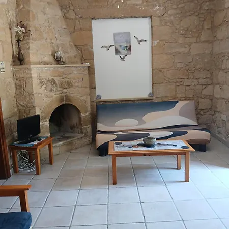 Spanos House Daire Goudhi