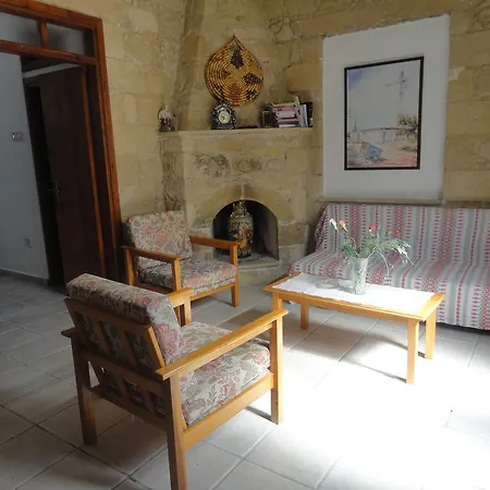 Spanos House * Goudhi