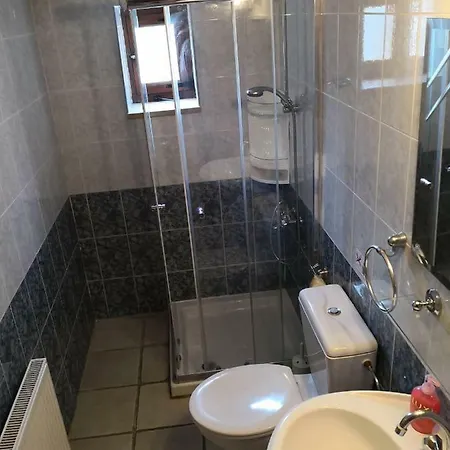 דירה Spanos House *