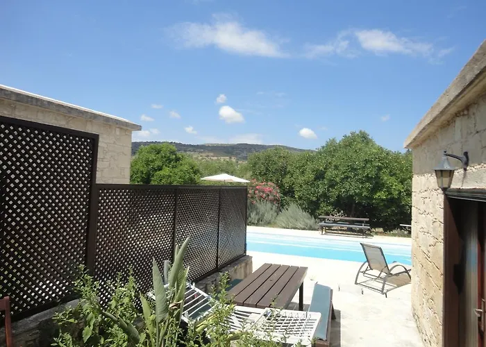 Spanos House Апартаменты *