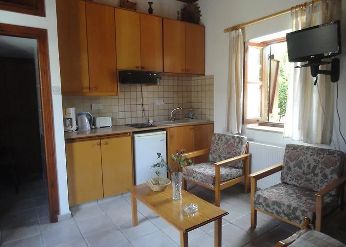 Апартаменты Spanos House Goudhi