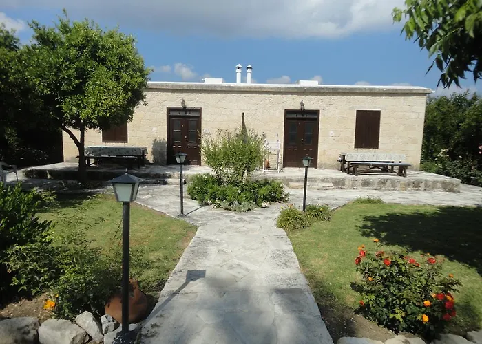 Spanos House Апартаменты